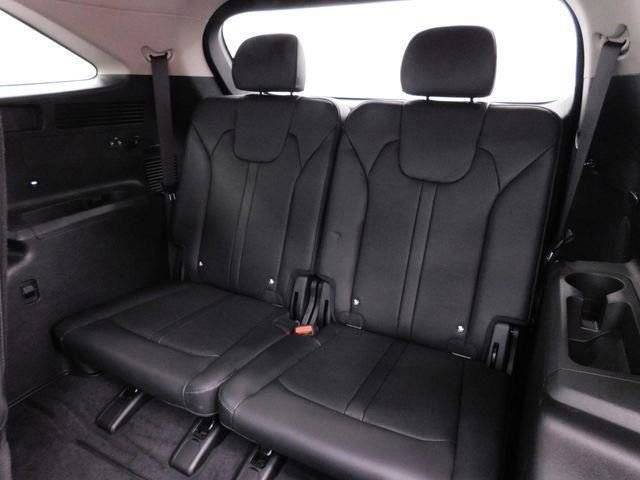 Used 2025 Kia Sorento SX image 37