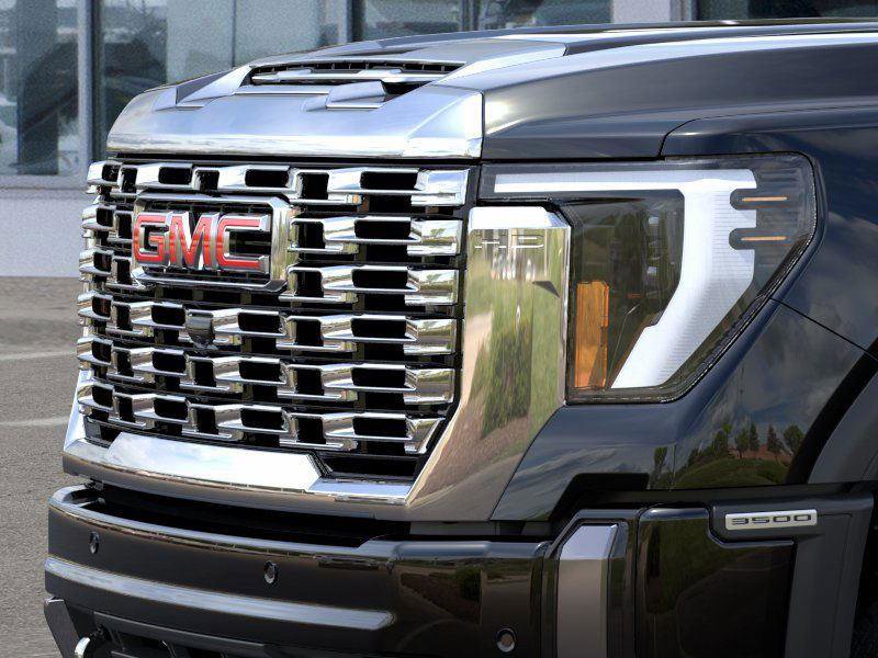 New 2026 GMC Sierra 3500 Denali w/ Denali Reserve Package AWD/4WD image 13