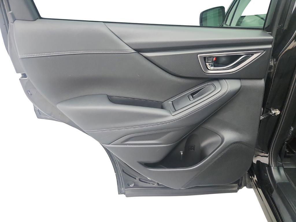 Used 2022 Subaru Forester Premium image 22