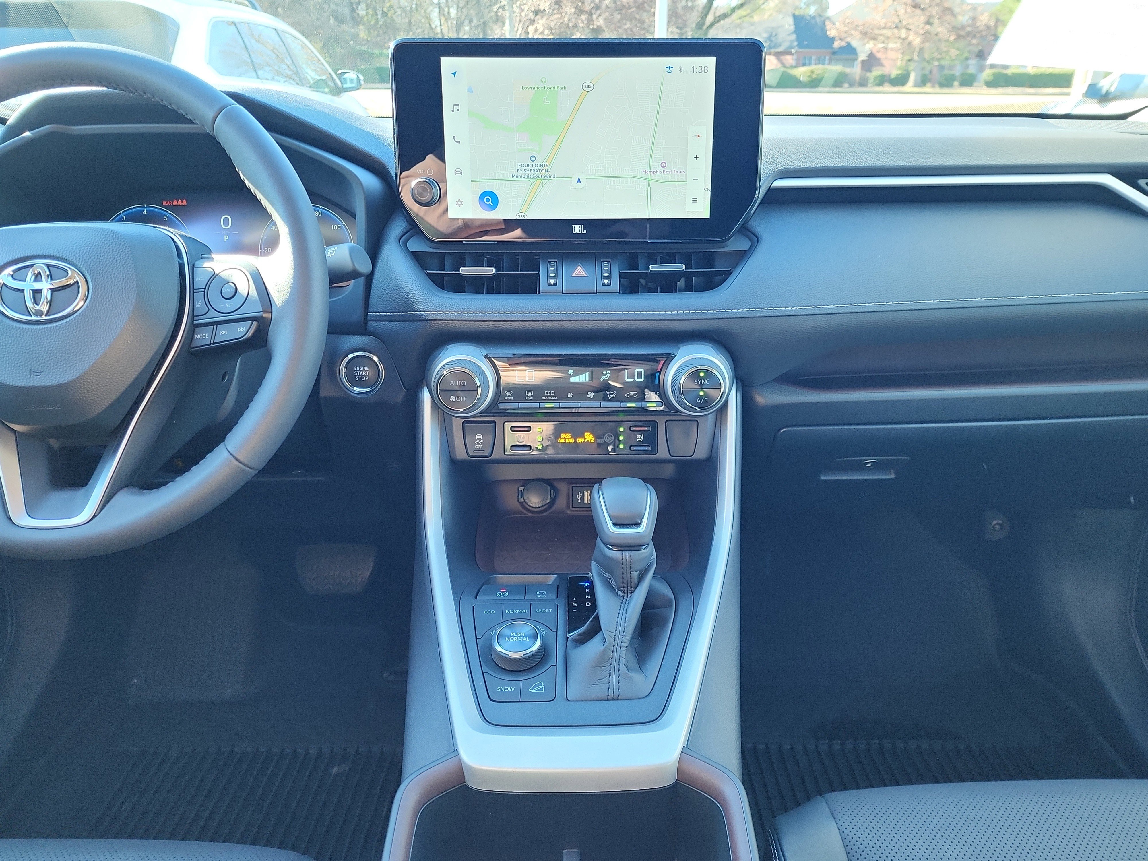 Used 2025 Toyota RAV4 Limited image 22