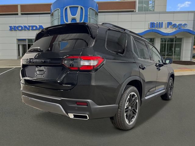 New 2026 Honda Pilot Touring image 7