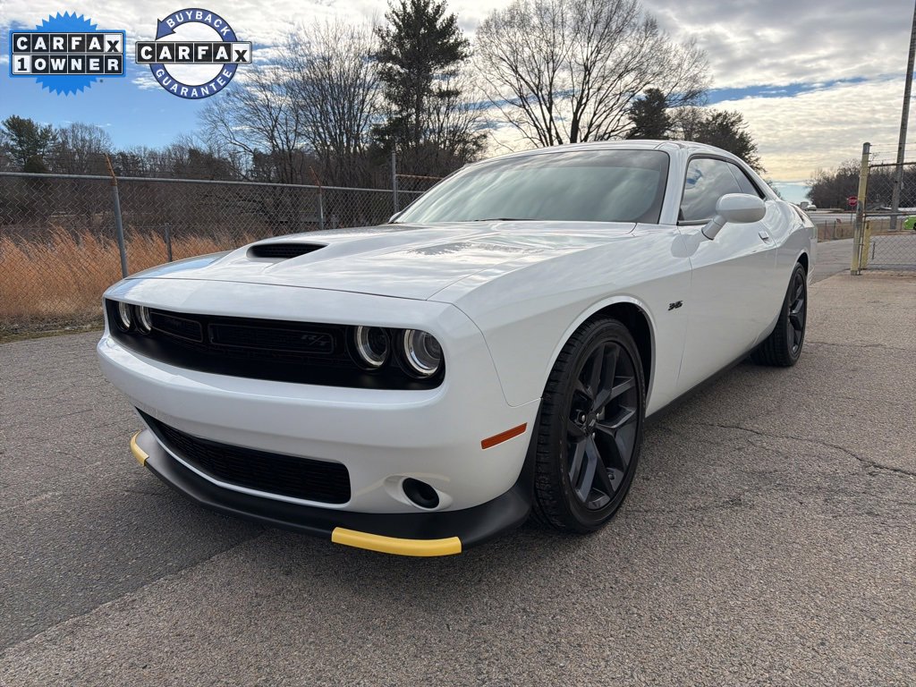 Used 2023 Dodge Challenger R/T w/ Blacktop Package image 6