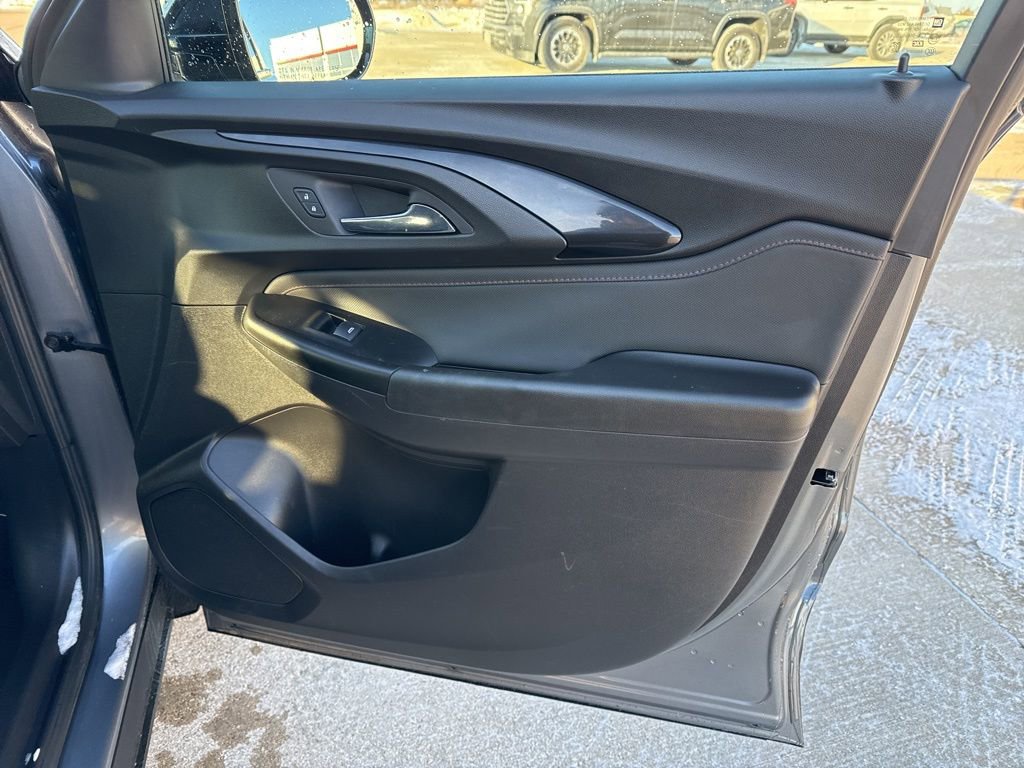 Used 2022 Chevrolet TrailBlazer RS image 20