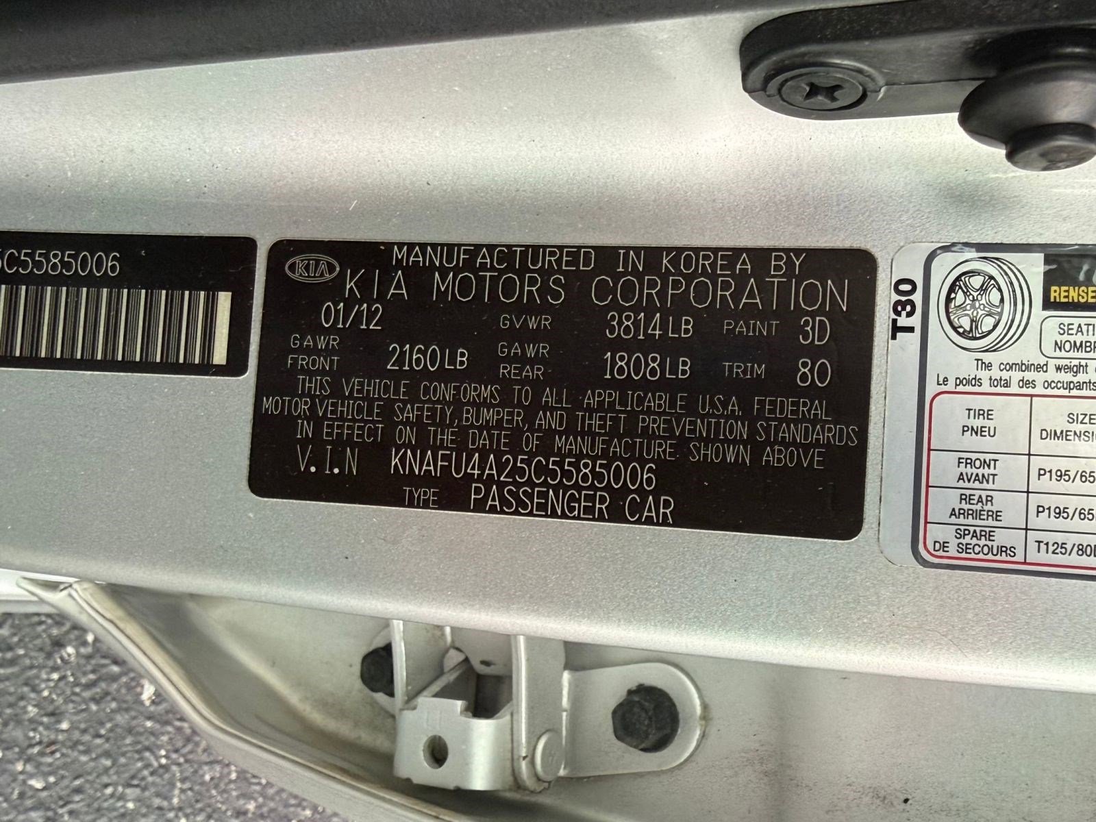 Used 2012 Kia Forte EX image 19