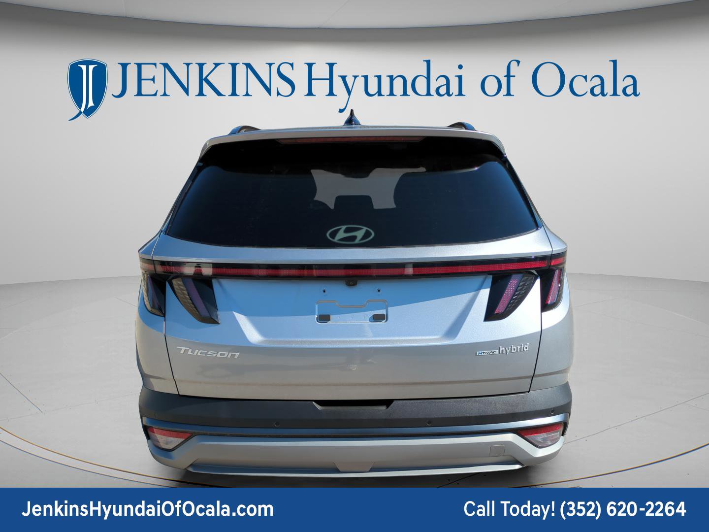 Certified 2025 Hyundai Tucson Limited AWD/4WD image 4