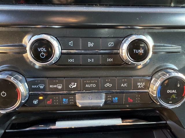 Used 2022 Ford F150 Platinum w/ Equipment Group 701A High image 17