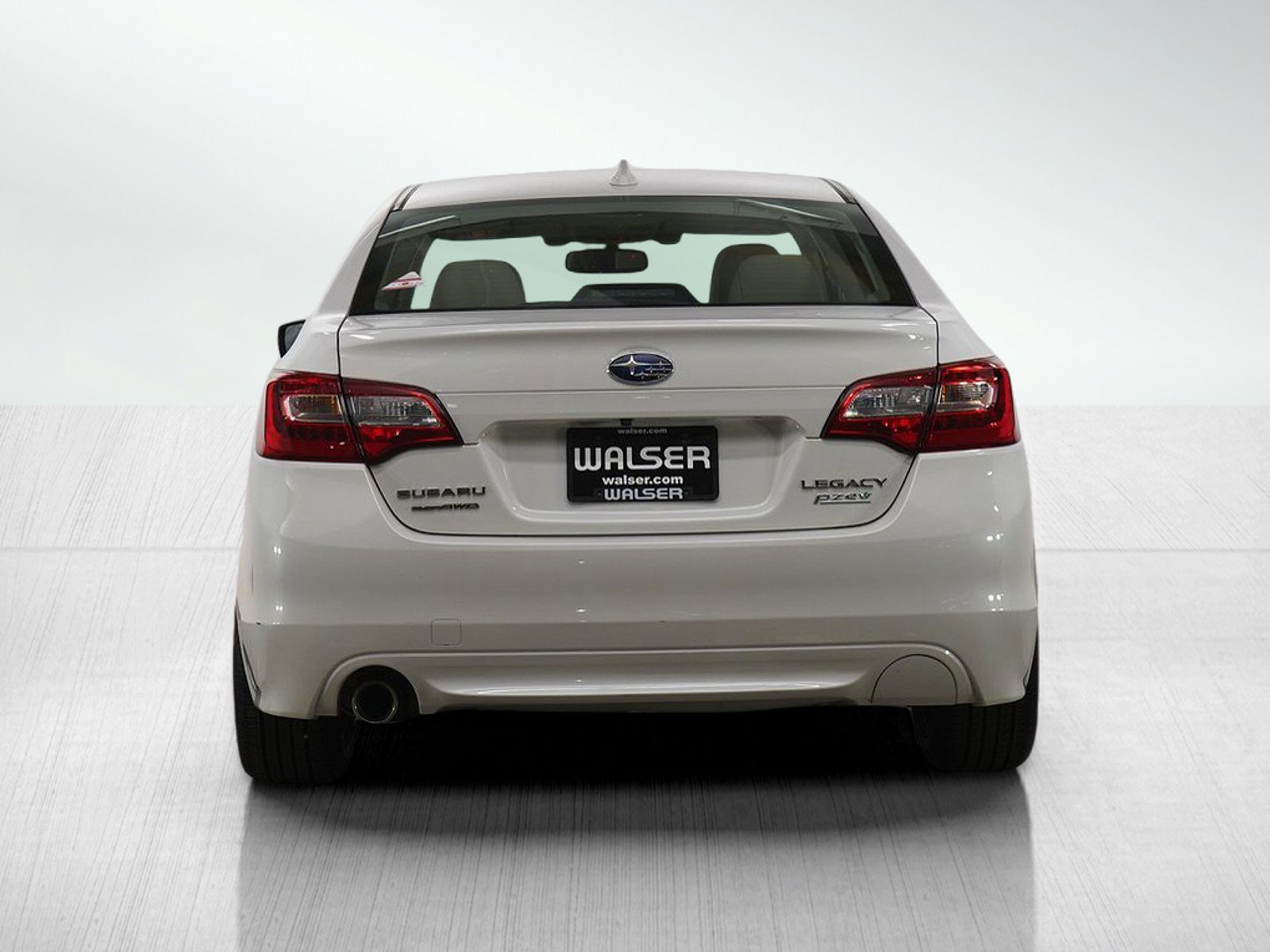 Used 2016 Subaru Legacy 2.5i Limited image 4