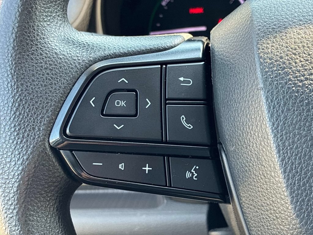 Used 2023 Toyota Sienna LE FWD image 26