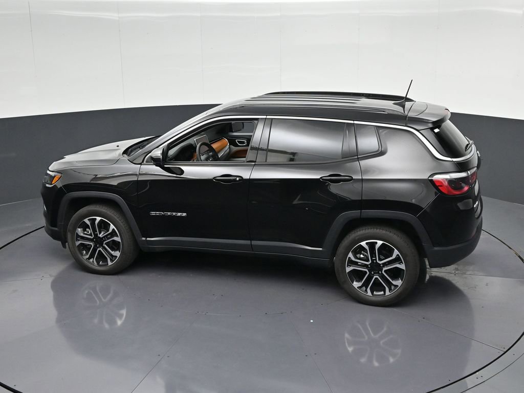 Used 2023 Jeep Compass Limited AWD/4WD image 28