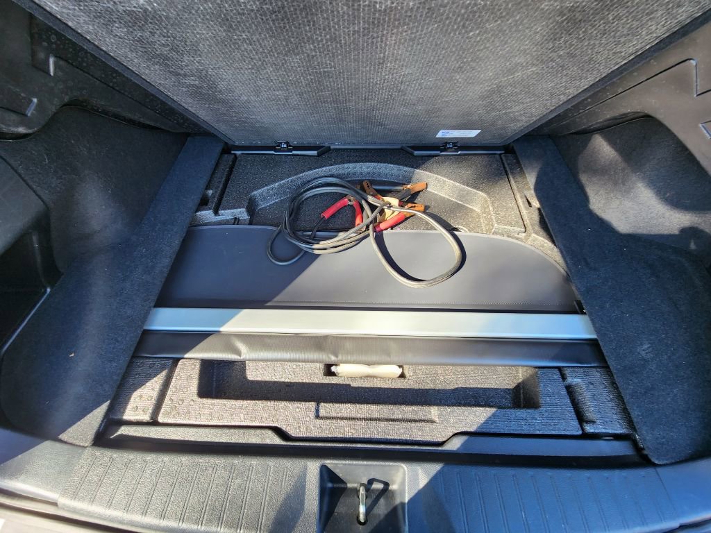 Used 2017 Subaru Outback 2.5i Premium image 12