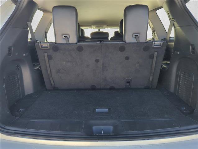 Used 2018 Nissan Pathfinder SL w/ Midnight Edition Package AWD/4WD image 6