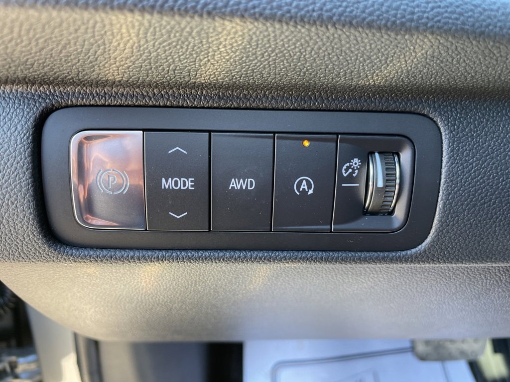 New 2026 Chevrolet Traverse Z71 w/ Driver Confidence Package image 5