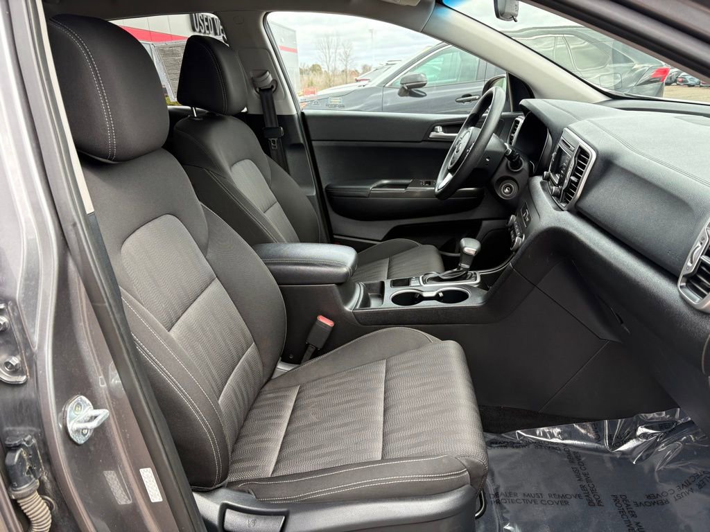 Used 2017 Kia Sportage LX image 14