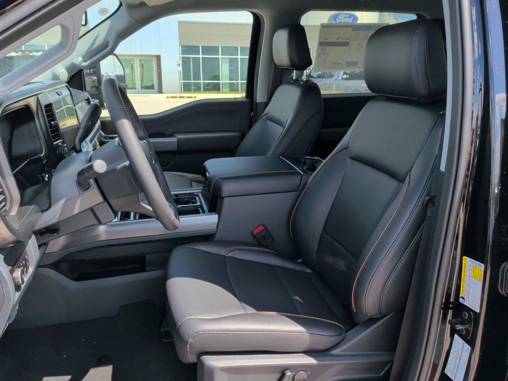 New 2027 Ford F250 Lariat w/ Black Appearance Package AWD/4WD image 12