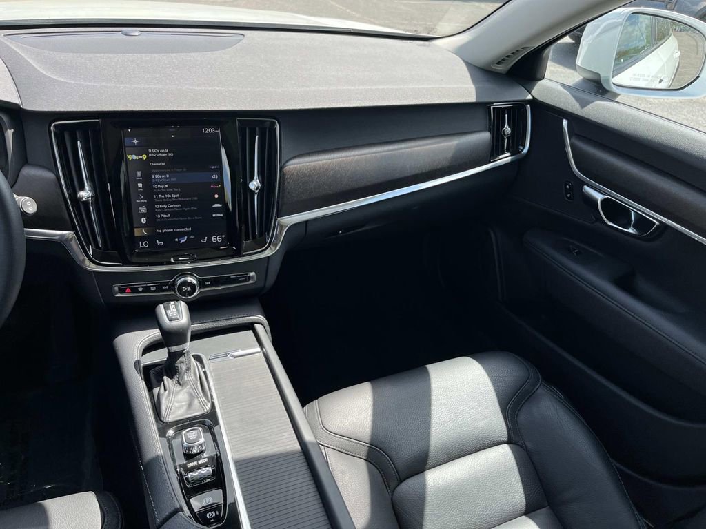 Used 2019 Volvo V90 T5 Cross Country w/ Advanced Package image 15
