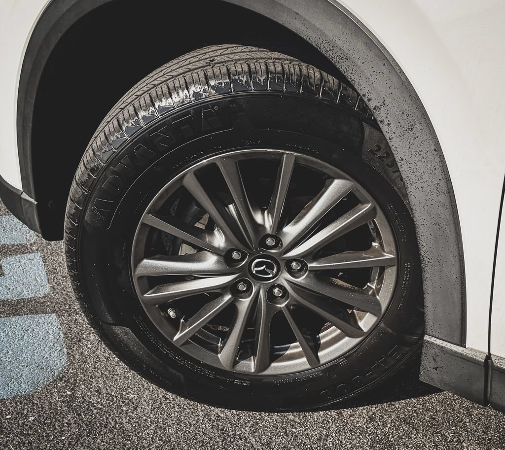 Used 2018 MAZDA CX-5 Sport AWD/4WD image 17