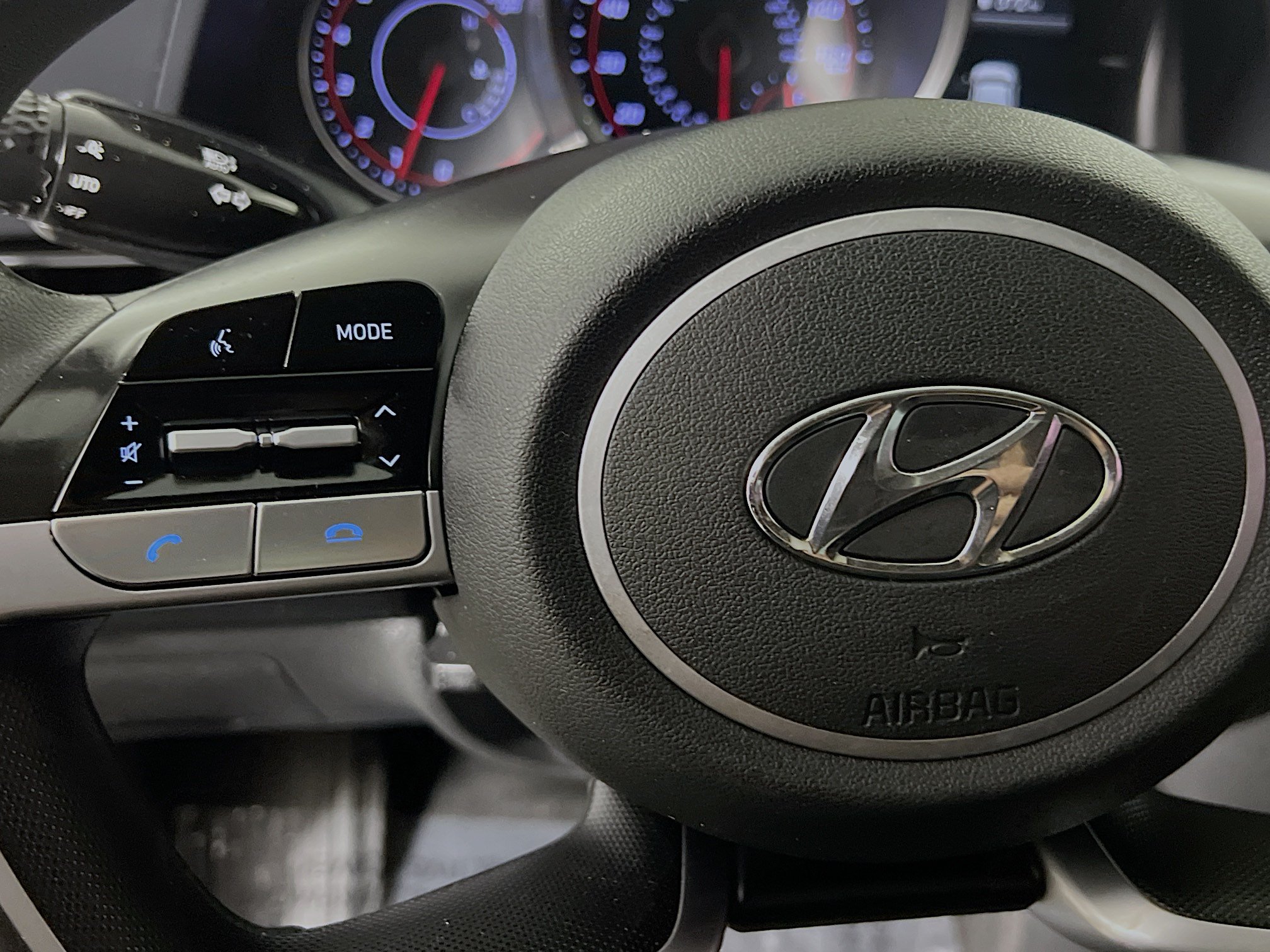 Used 2021 Hyundai Elantra SEL FWD image 18