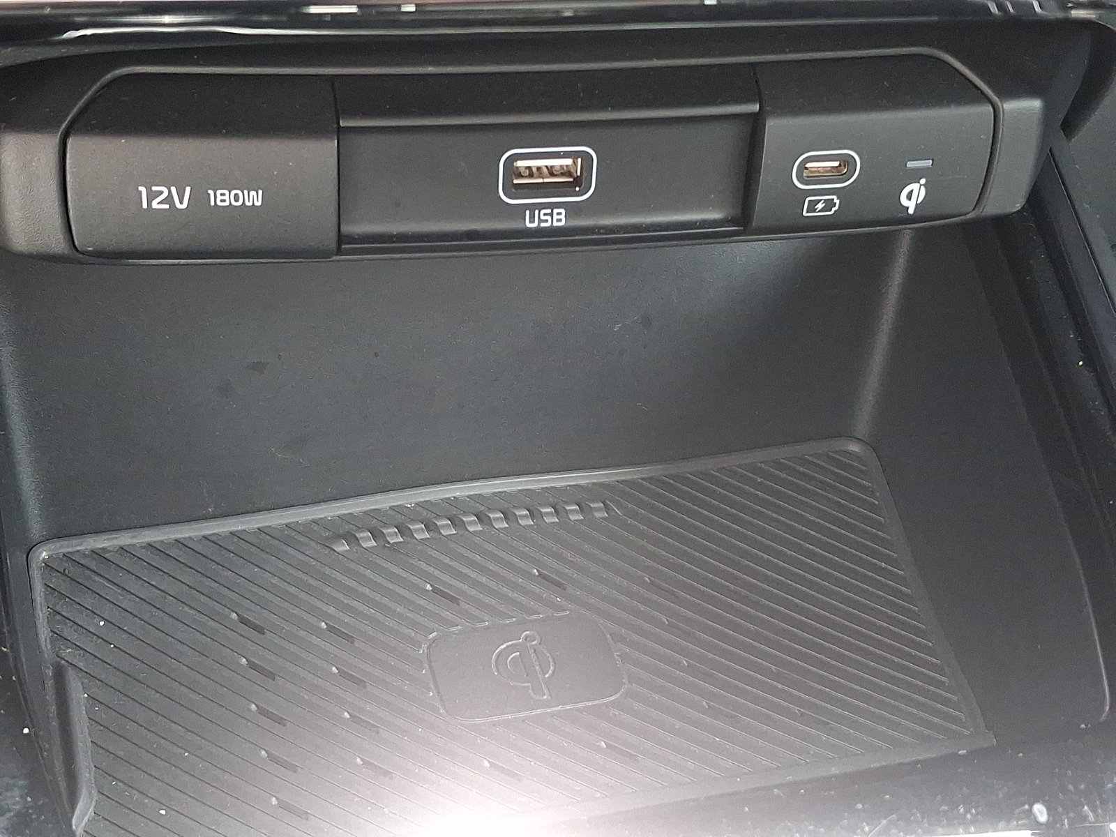 Certified 2024 Kia Niro EX FWD image 26