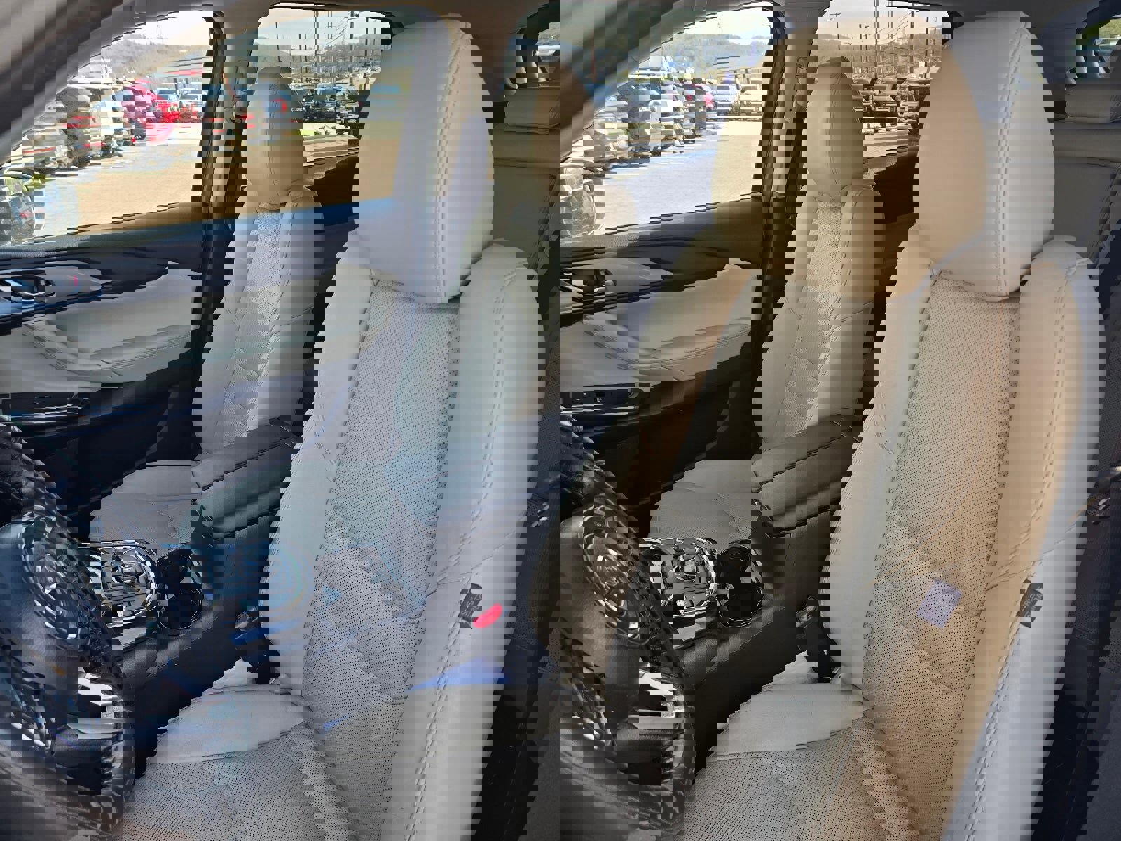 Used 2018 MAZDA CX-9 Touring FWD image 13