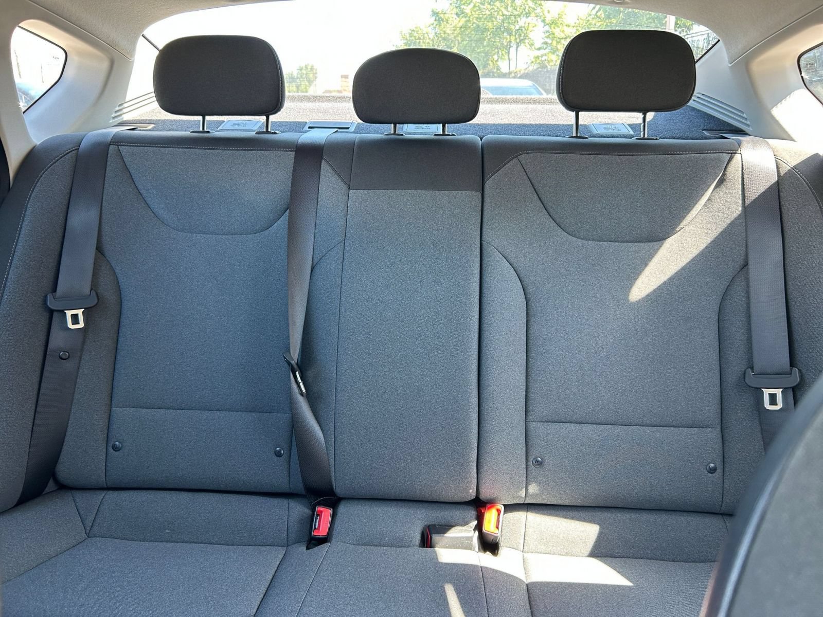 Used 2025 Kia K4 FWD image 32