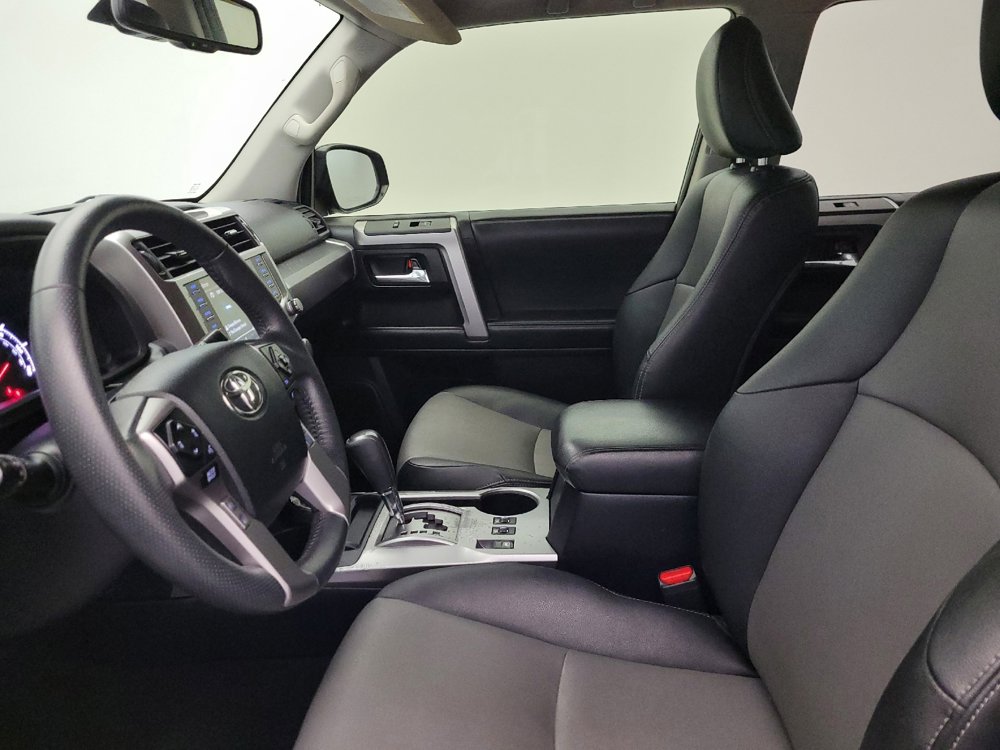 Used 2020 Toyota 4Runner SR5 Premium w/ Moonroof Package image 17