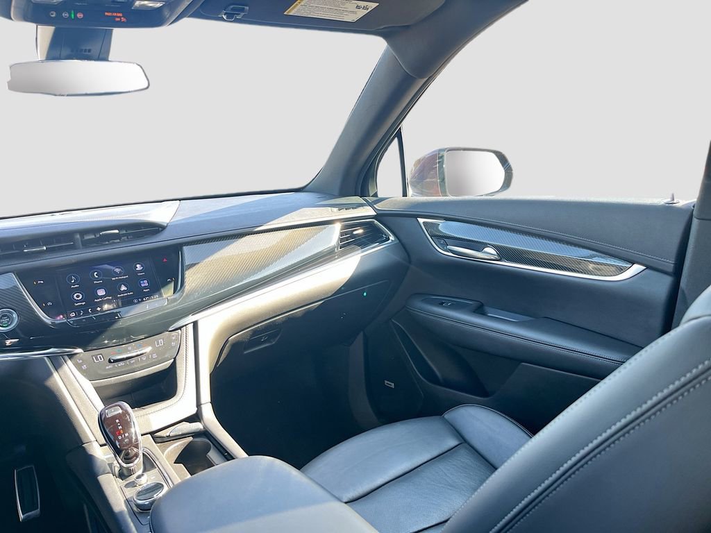 Used 2022 Cadillac XT6 Sport AWD/4WD image 24