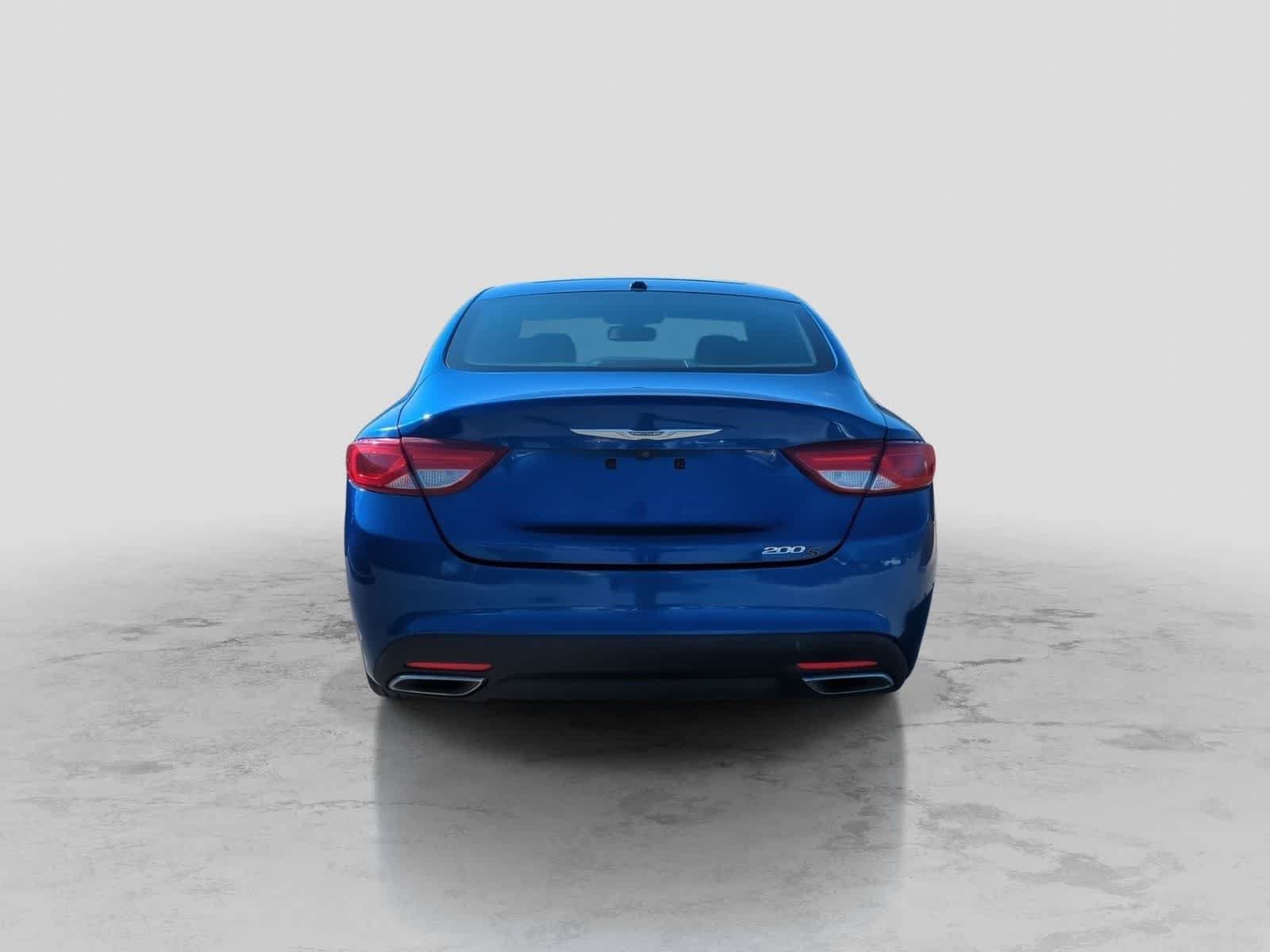 Used 2016 Chrysler 200 S FWD image 7