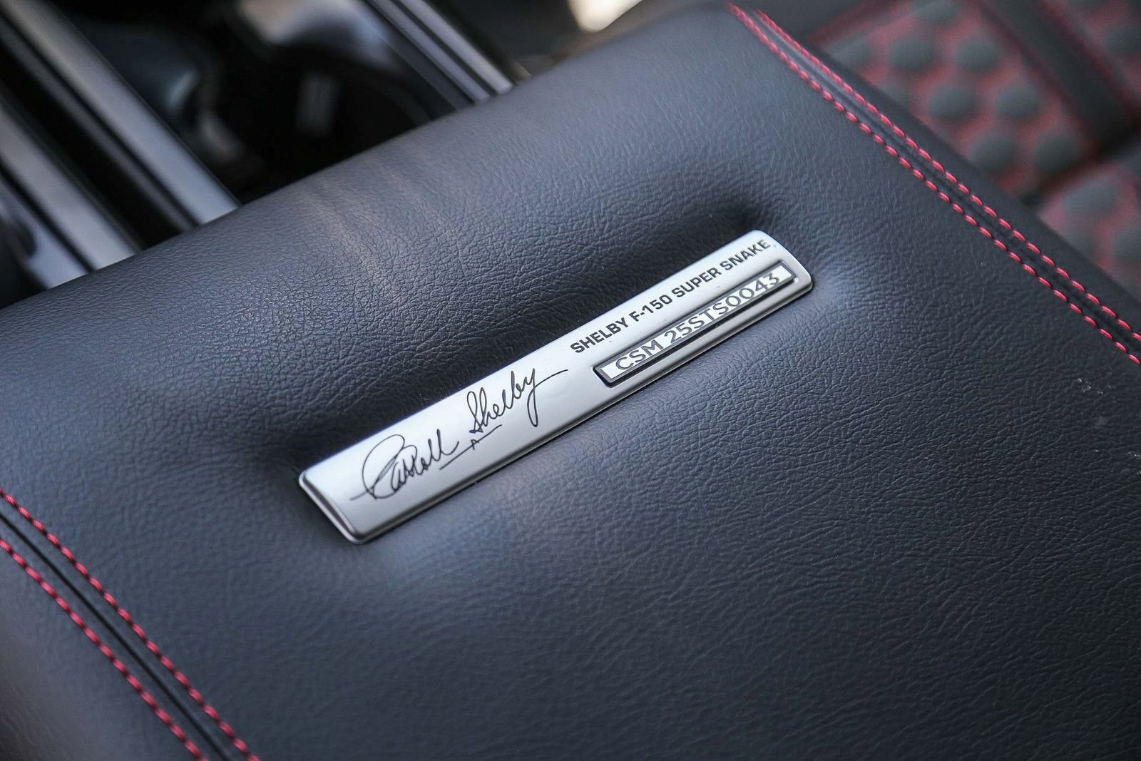 New 2025 Ford F150 Lariat w/ Equipment Group 502A High image 25