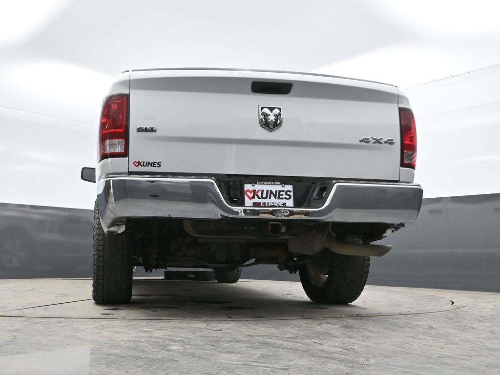 Used 2023 RAM 1500 Classic SLT image 33