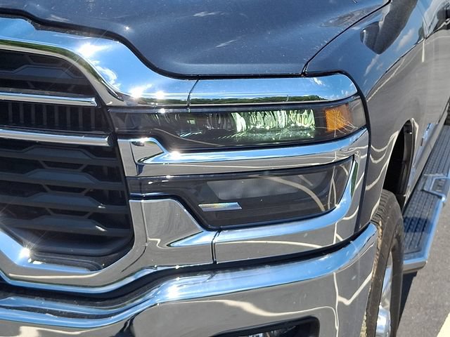 Used 2026 RAM 2500 Big Horn AWD/4WD image 9