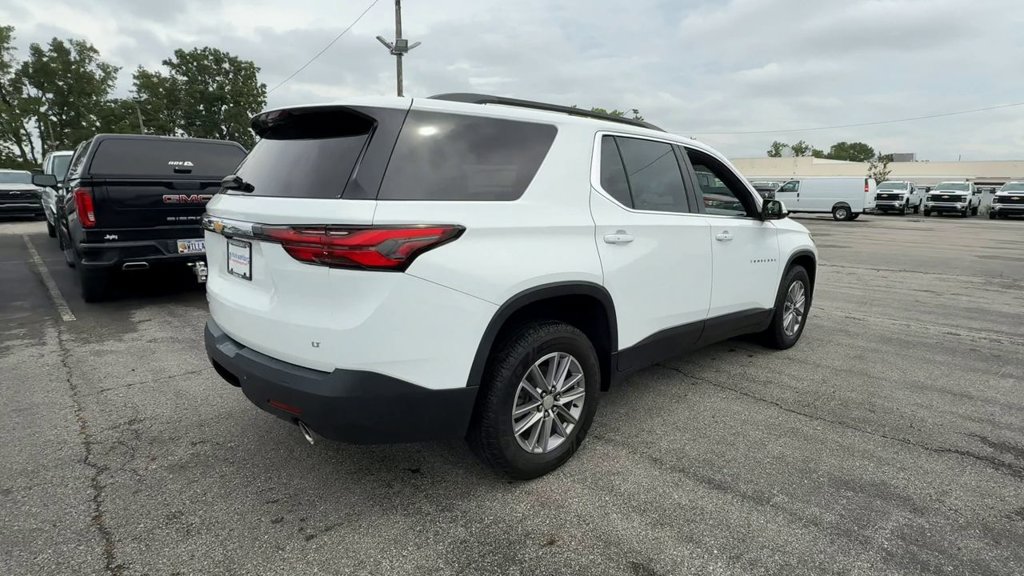 Used 2022 Chevrolet Traverse LT AWD/4WD image 8