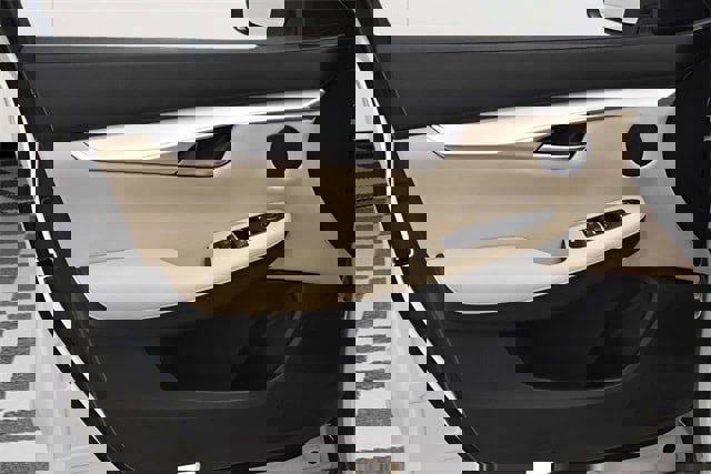 Used 2020 INFINITI QX50 Luxe w/ Cargo Package image 22