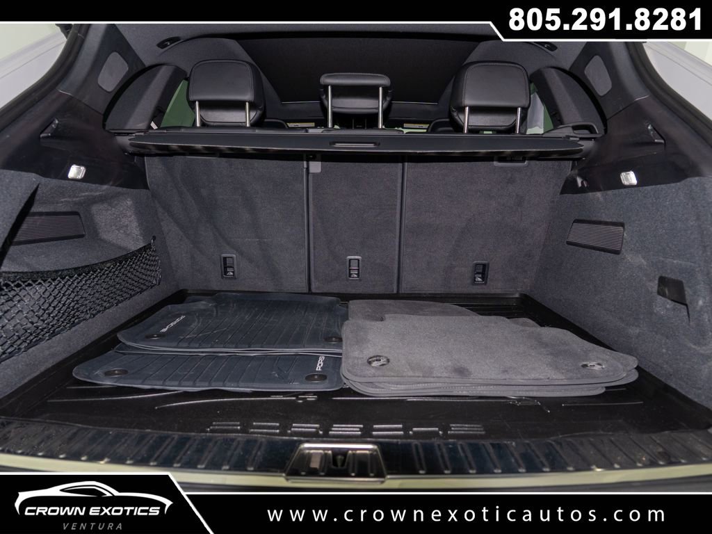 Used 2023 Porsche Cayenne Platinum Edition image 16