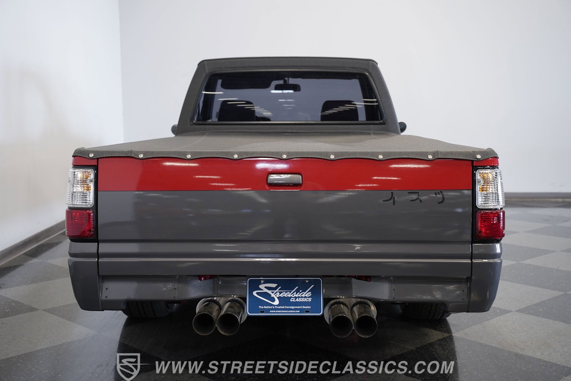 Used 1989 Isuzu Pickup S image 10