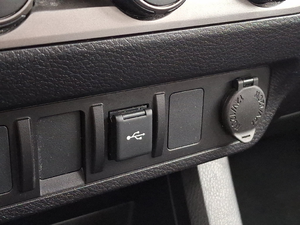 Certified 2021 Toyota Tacoma SR AWD/4WD image 25