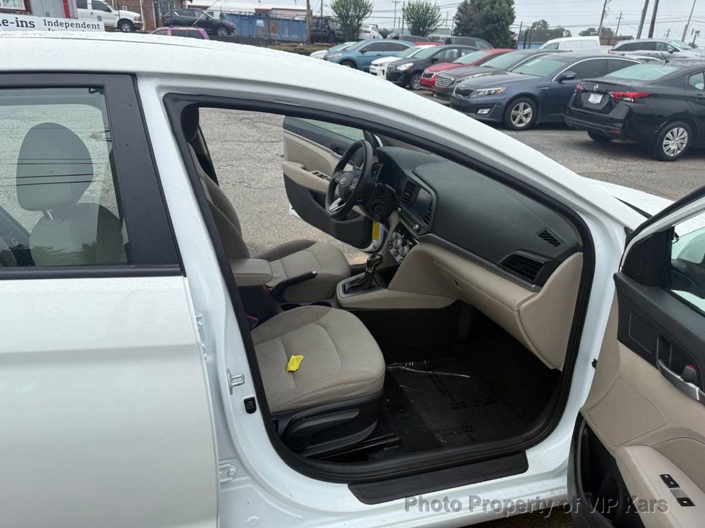 Used 2019 Hyundai Elantra SEL image 13