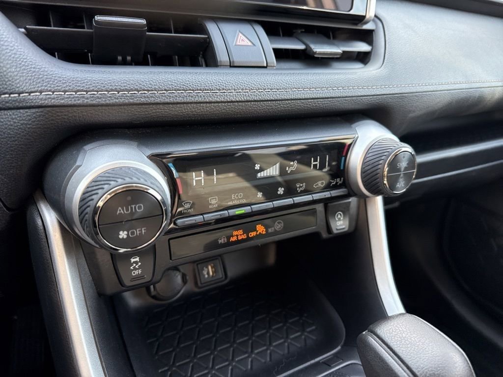 Certified 2024 Toyota RAV4 XLE image 41