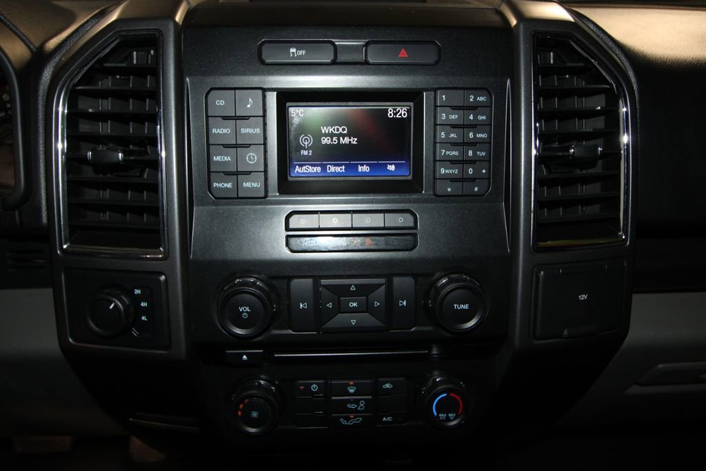 Used 2016 Ford F150 XLT image 11