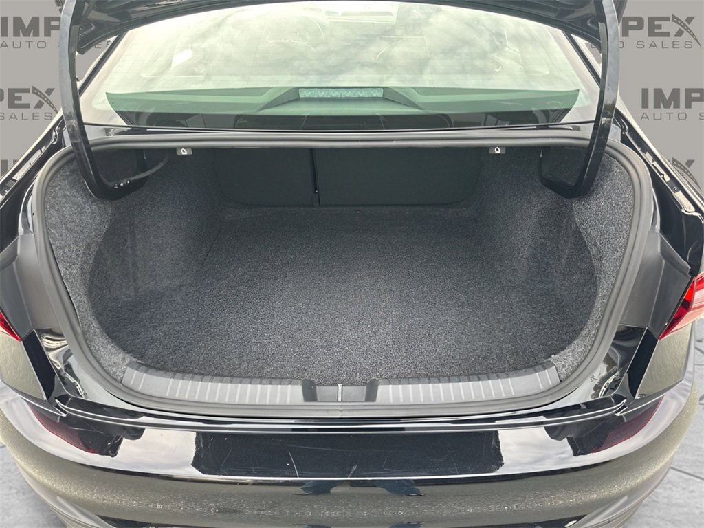 Used 2025 Volkswagen Jetta S image 24