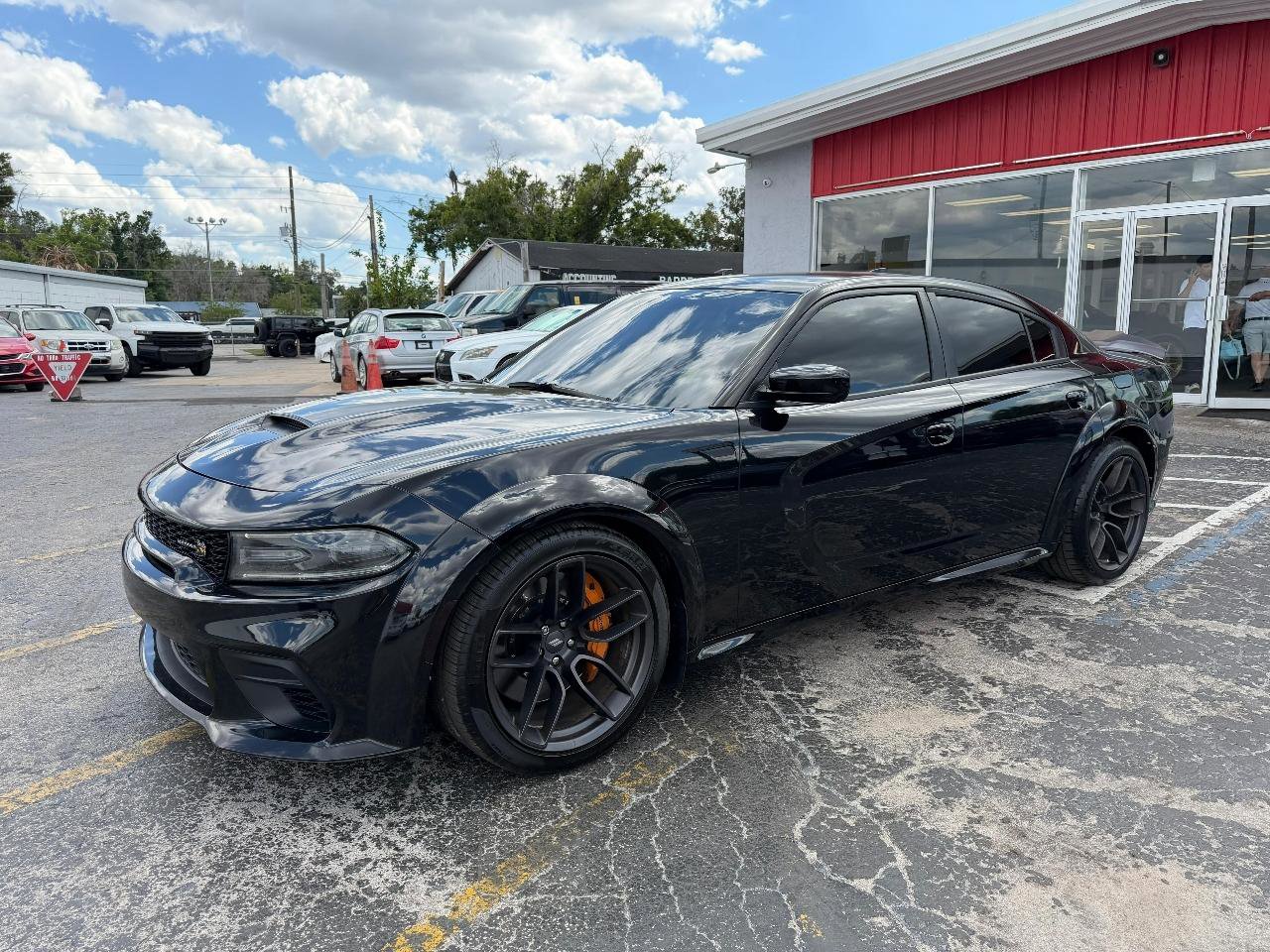 Used 2020 Dodge Charger Scat Pack RWD image 3