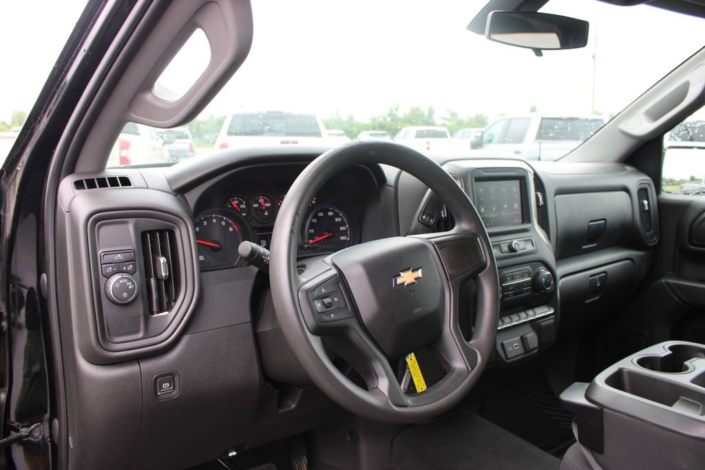 Used 2022 Chevrolet Silverado 1500 Custom RWD image 21