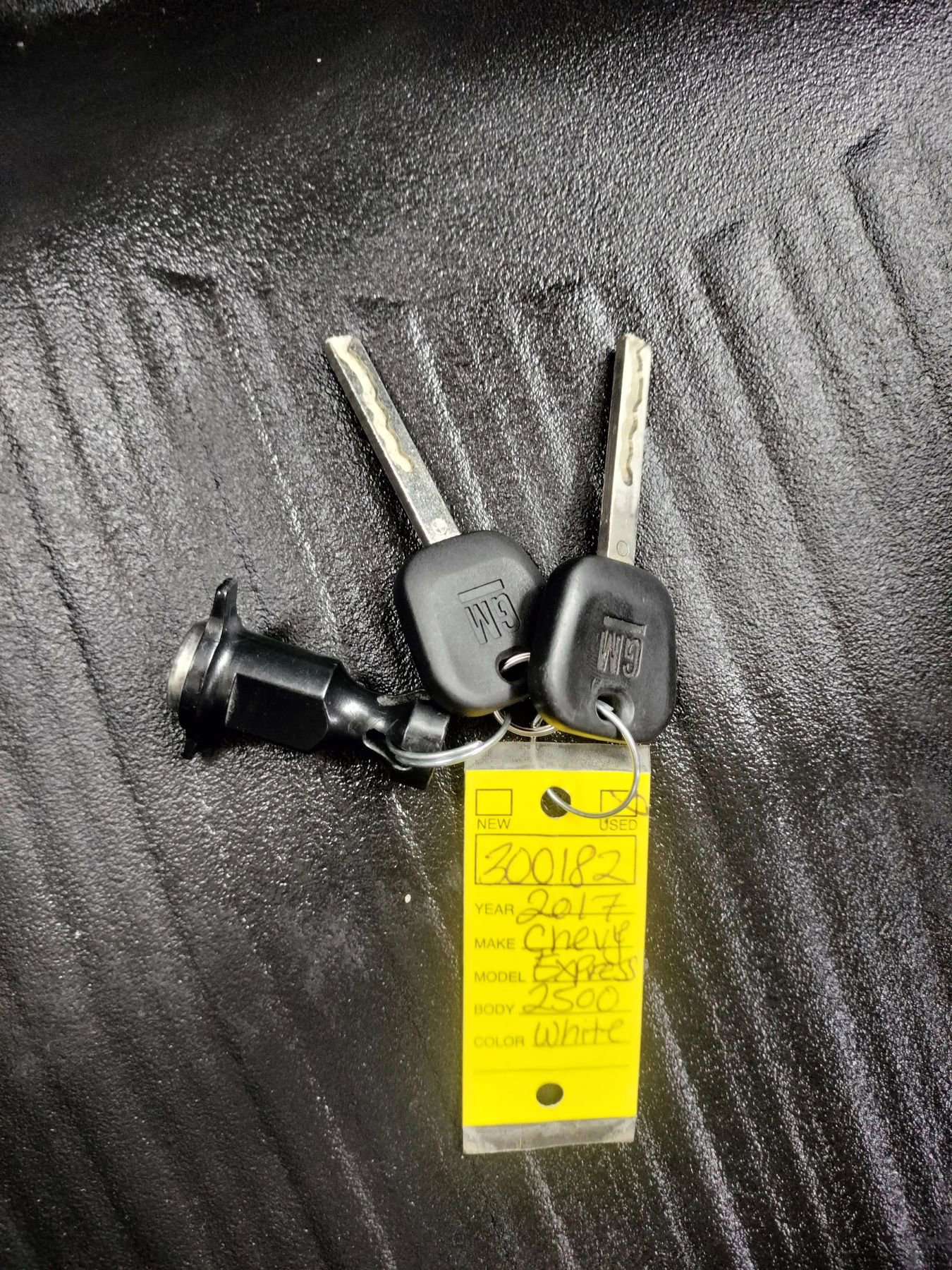 Used 2017 Chevrolet Express 2500 LS image 42