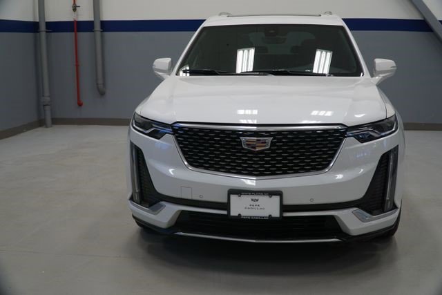 Certified 2022 Cadillac XT6 Premium Luxury w/ Technology Package image 5