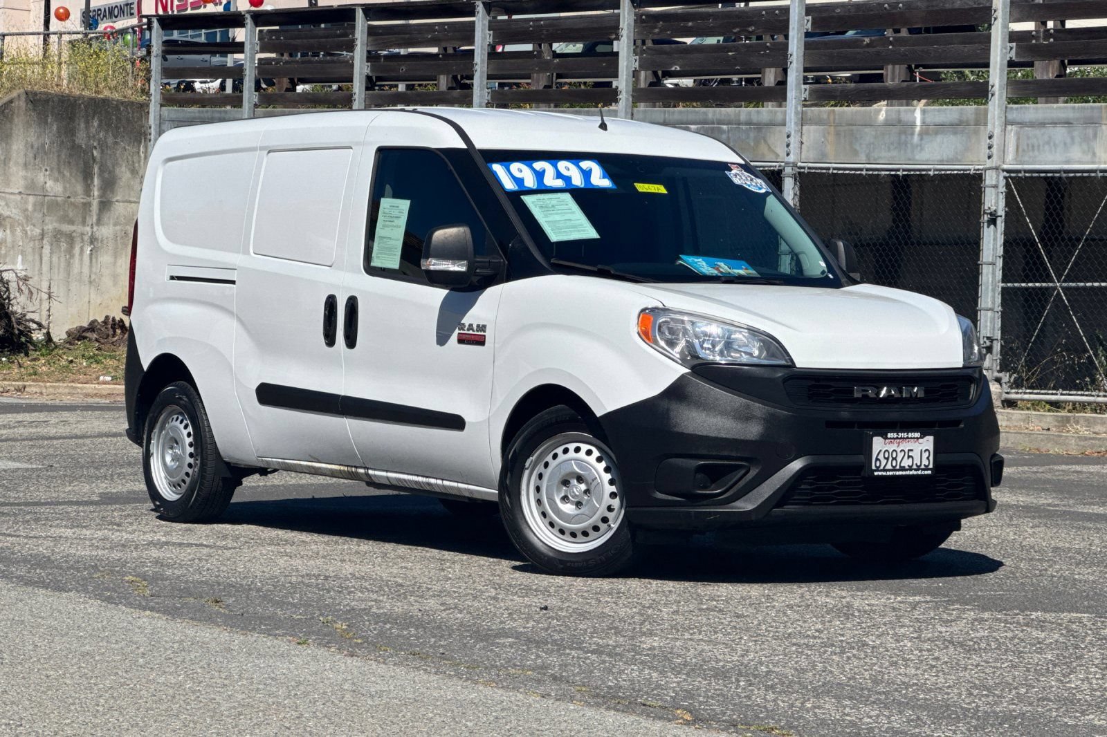 Used 2021 RAM ProMaster City Tradesman FWD image 2