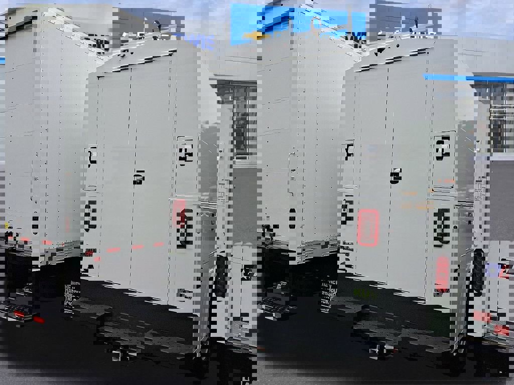 New 2025 Chevrolet Express 3500 w/ Power Convenience Package image 3