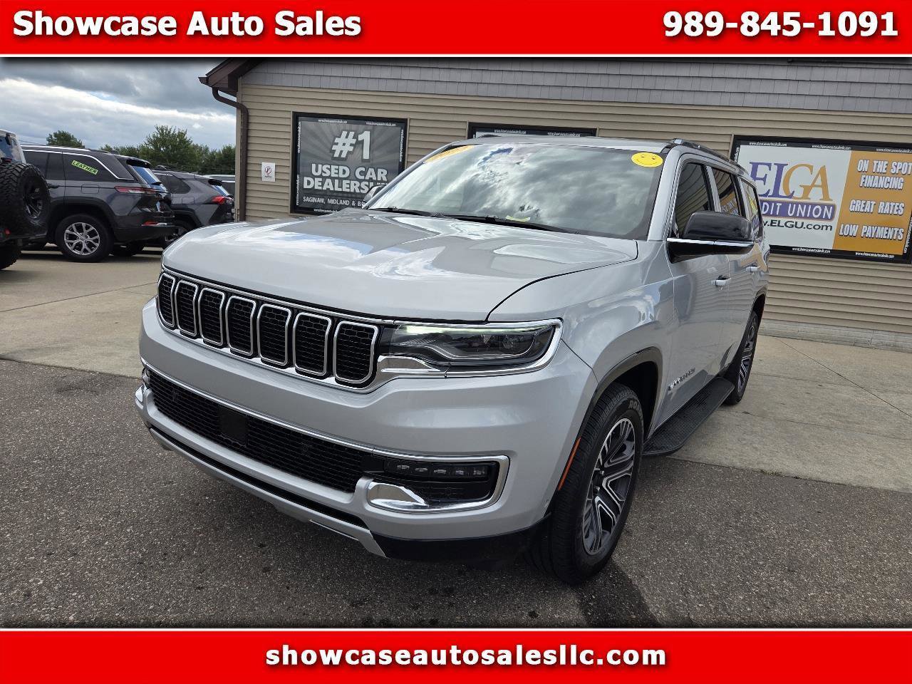 Used 2024 Jeep Wagoneer Series II w/ Flexible Seating Group image 1