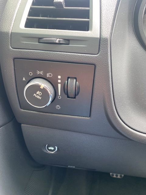 Used 2012 Dodge Challenger SRT8 RWD image 26