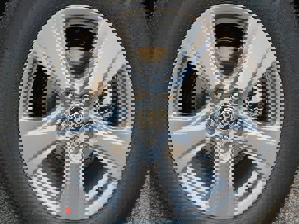 New 2025 Toyota RAV4 LE image 7