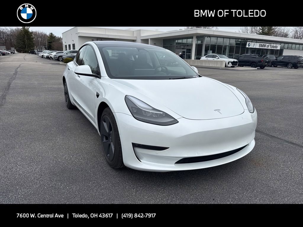 Used 2022 Tesla Model 3 Long Range image 1