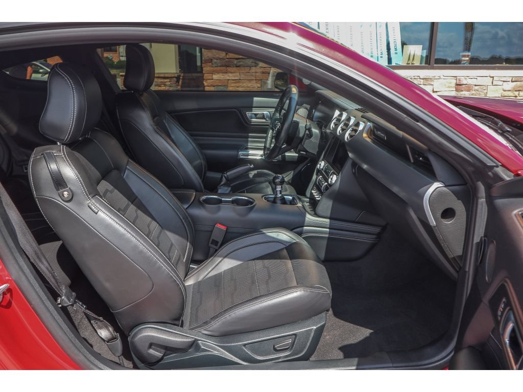 Used 2022 Ford Mustang GT Premium w/ Equipment Group 401A RWD image 18